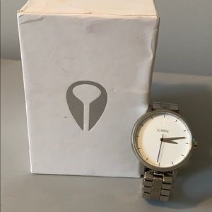 Women’s Nixon silver watch, in perfect condition